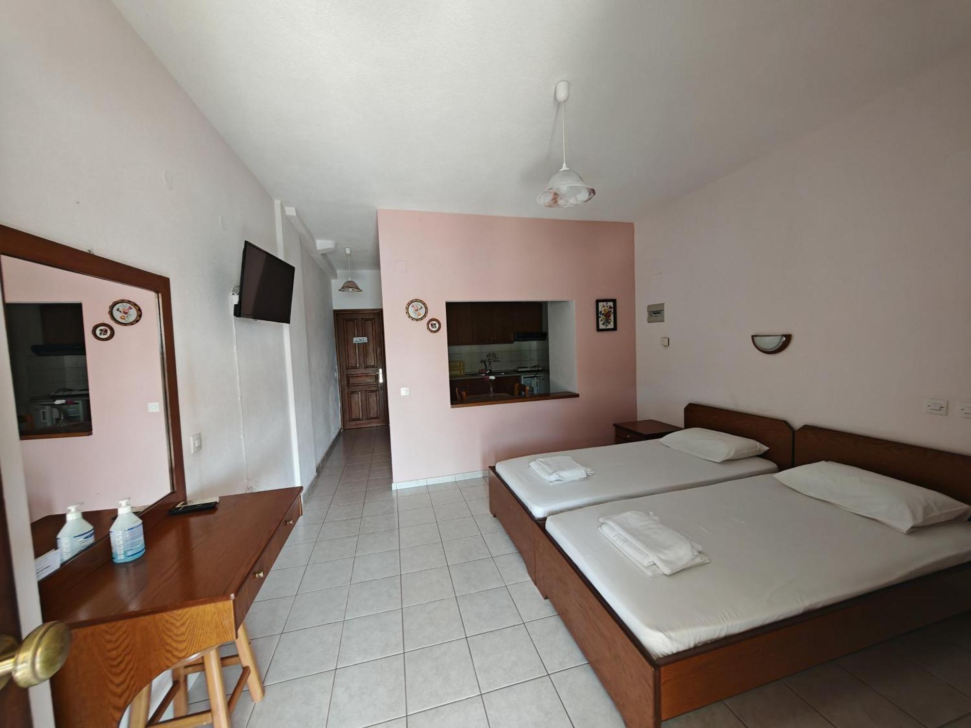 Platanias Hillside Apartment Ruang foto