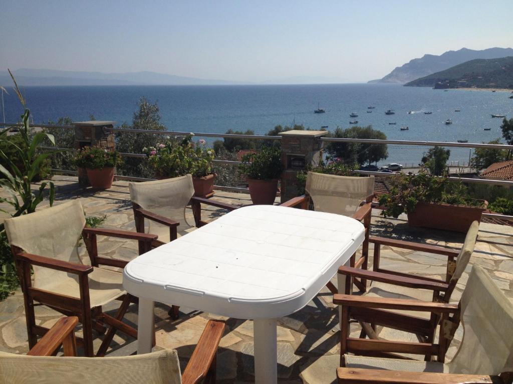 Platanias Hillside Apartment Ruang foto
